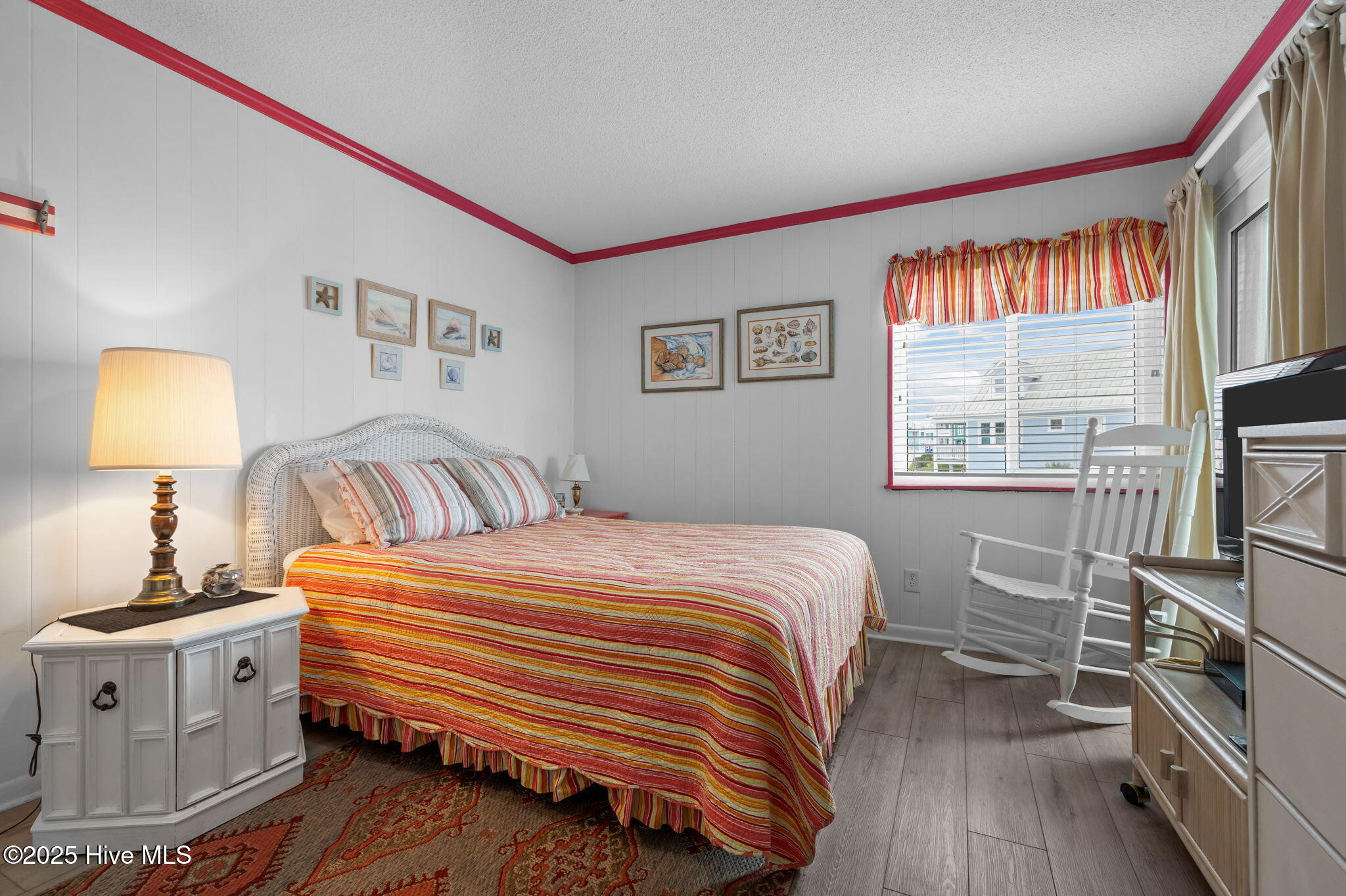 301 Commerce Way, Unit 258 Atlantic Beach, NC 28512 - Photo 8 of 26 Principal Bedroom