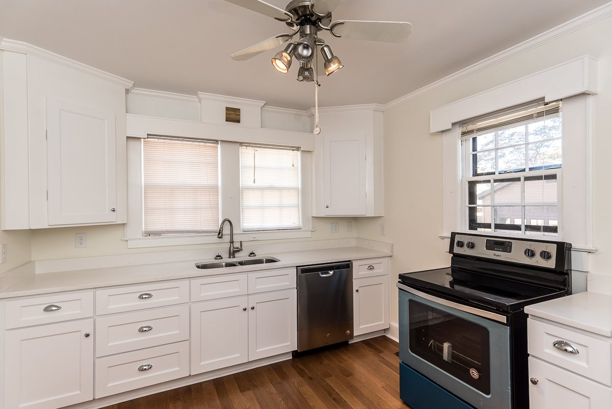 401 North Maple Street Graham, NC 27253 - Photo 22 of 25 Photo 22