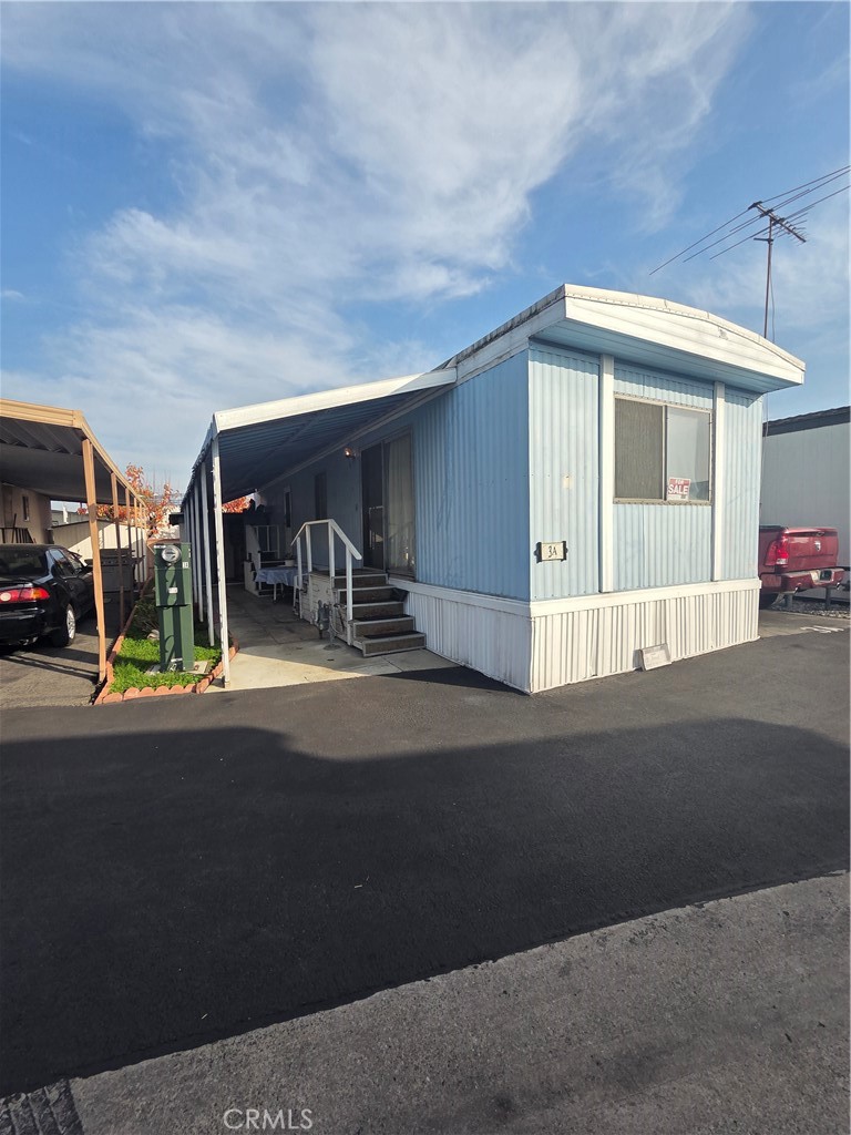 437 West Sp 3a Carson Street Carson, CA 90745 - Photo 3 of 29