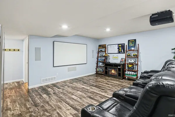 $695,000 | 54732 Sacramento Meadows Drive, Osceola, IN 46561