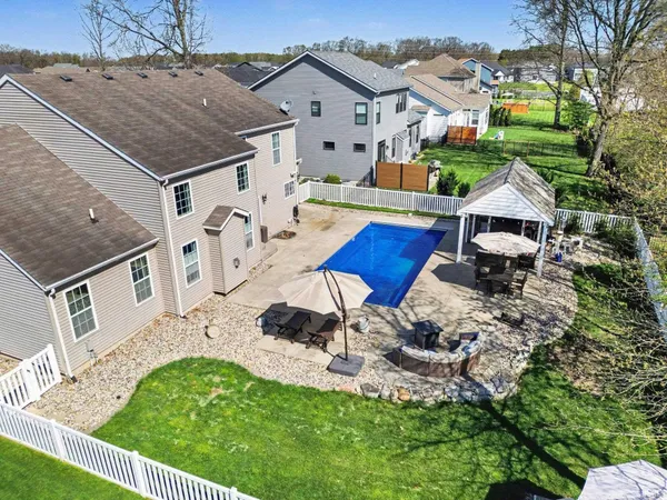 $695,000 | 54732 Sacramento Meadows Drive, Osceola, IN 46561