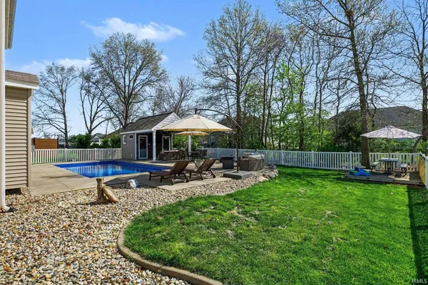 $695,000 | 54732 Sacramento Meadows Drive, Osceola, IN 46561