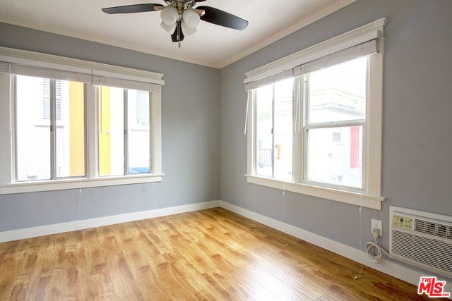 $2,500 | 1260 1/2 Westmoreland Avenue, Los Angeles, CA 90029