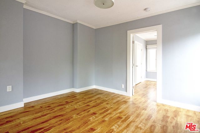 $2,500 | 1260 1/2 Westmoreland Avenue, Los Angeles, CA 90029