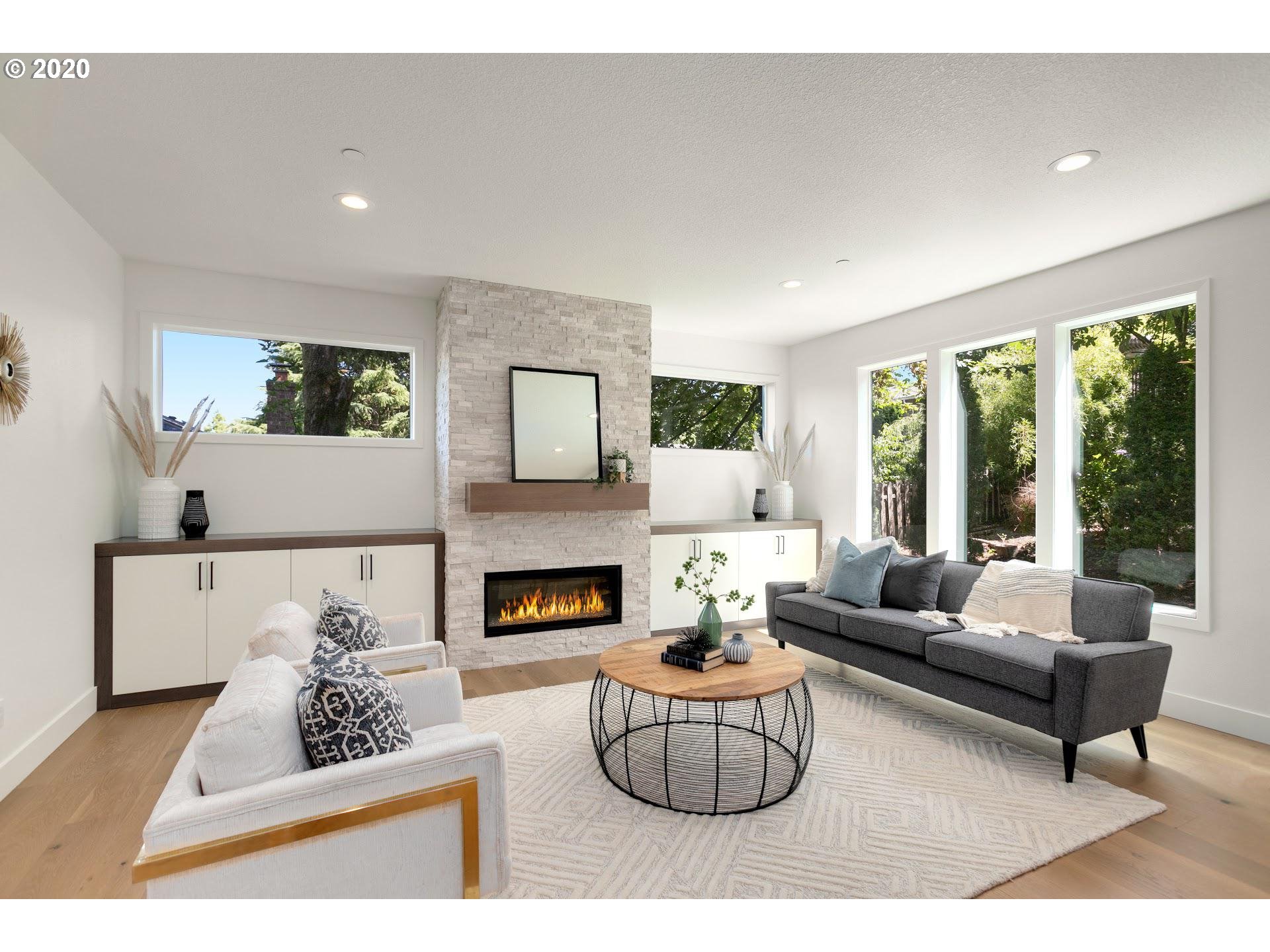 915 Southwest Maplecrest Court Portland, OR 97219 - Photo 28 of 32 Gallery Image 28