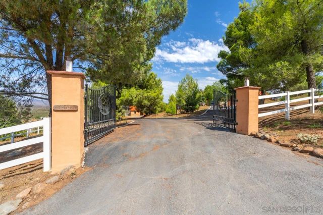 $1,350,000 | 15091 Chemise Creek Road, Ramona, CA 92065