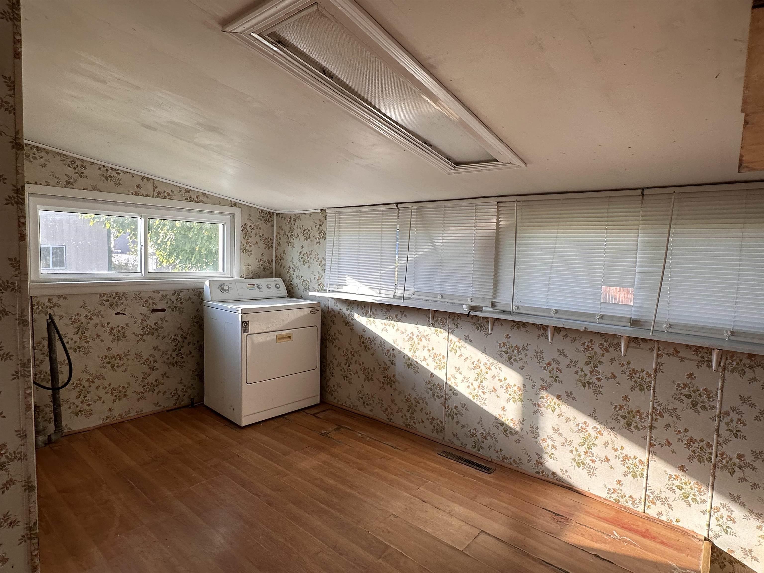 10815 Lower Huntington Road Roanoke, IN 46783 - Photo 6 of 11 Gallery Image 6