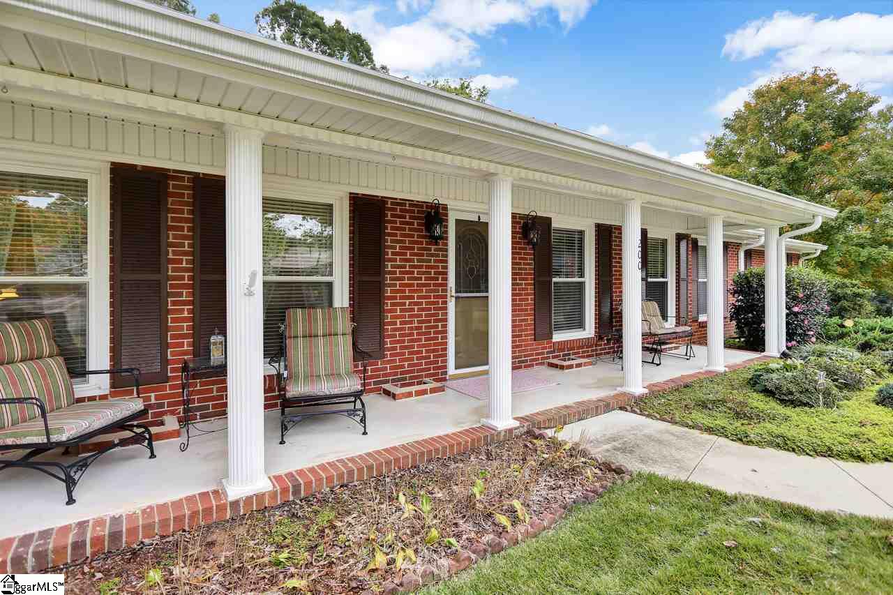 200 Springvale Drive Mauldin, SC 29662 - Photo 2 of 36 Gallery Image 2