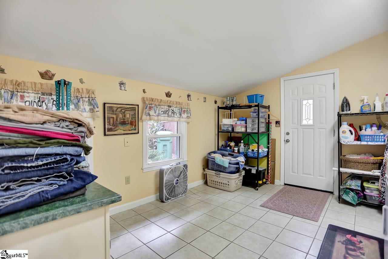200 Springvale Drive Mauldin, SC 29662 - Photo 17 of 36 Gallery Image 17