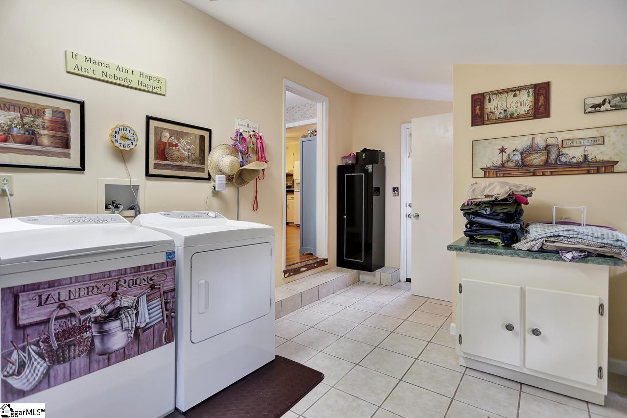 200 Springvale Drive Mauldin, SC 29662 - Photo 18 of 36 Gallery Image 18