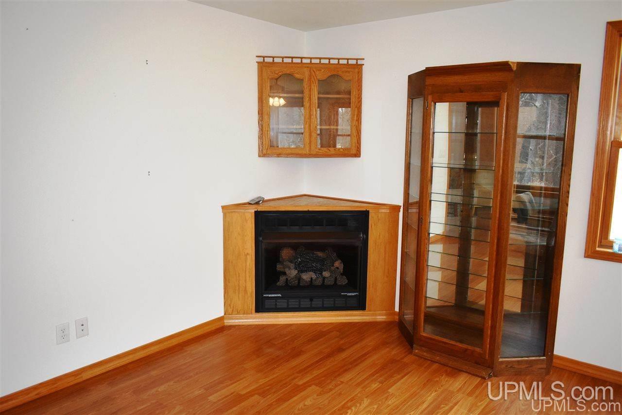 4687 12th Road Escanaba, MI 49829 - Photo 26 of 28
