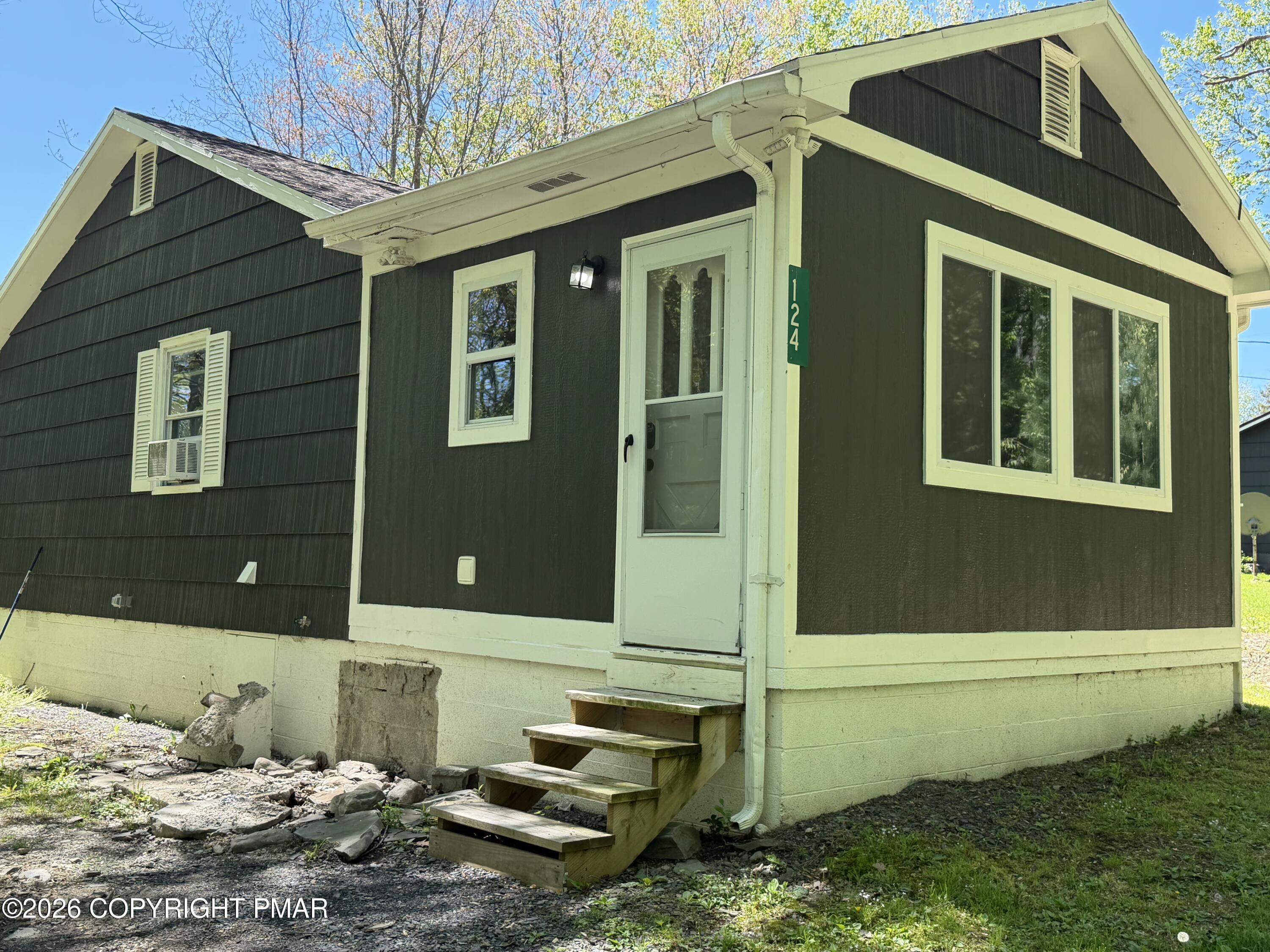 124 Spruce Lane, Unit 124 Bushkill, PA 18324 - Photo 1 of 9 Welcome to 124 Spruce Ln.