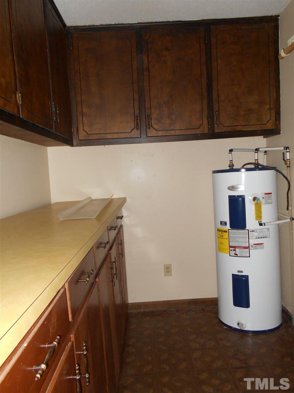 630 Stephenson Road Benson, NC 27504 - Photo 5 of 20 Gallery Image 5