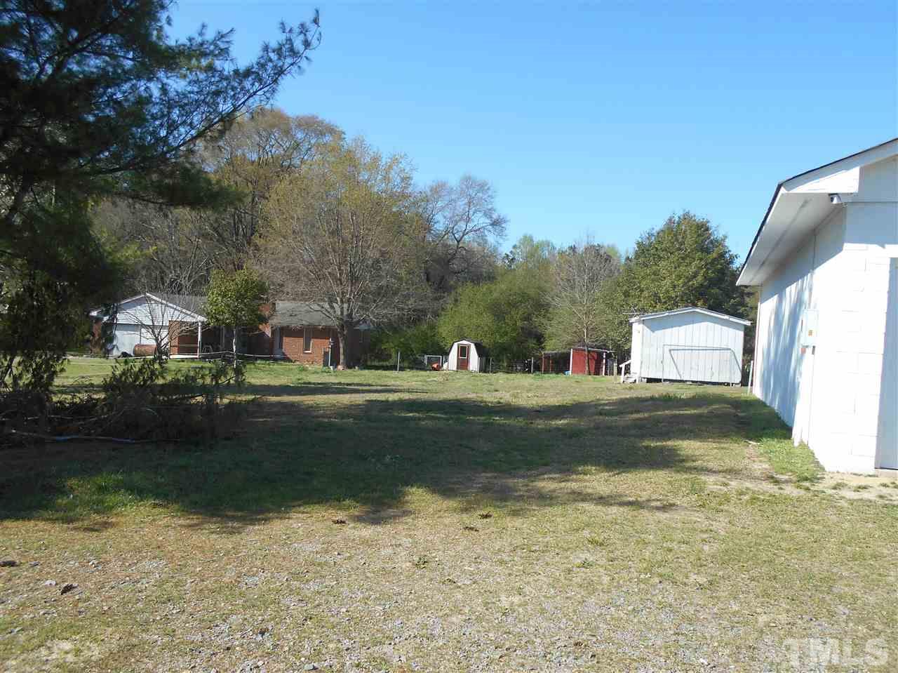 630 Stephenson Road Benson, NC 27504 - Photo 7 of 20 Gallery Image 7