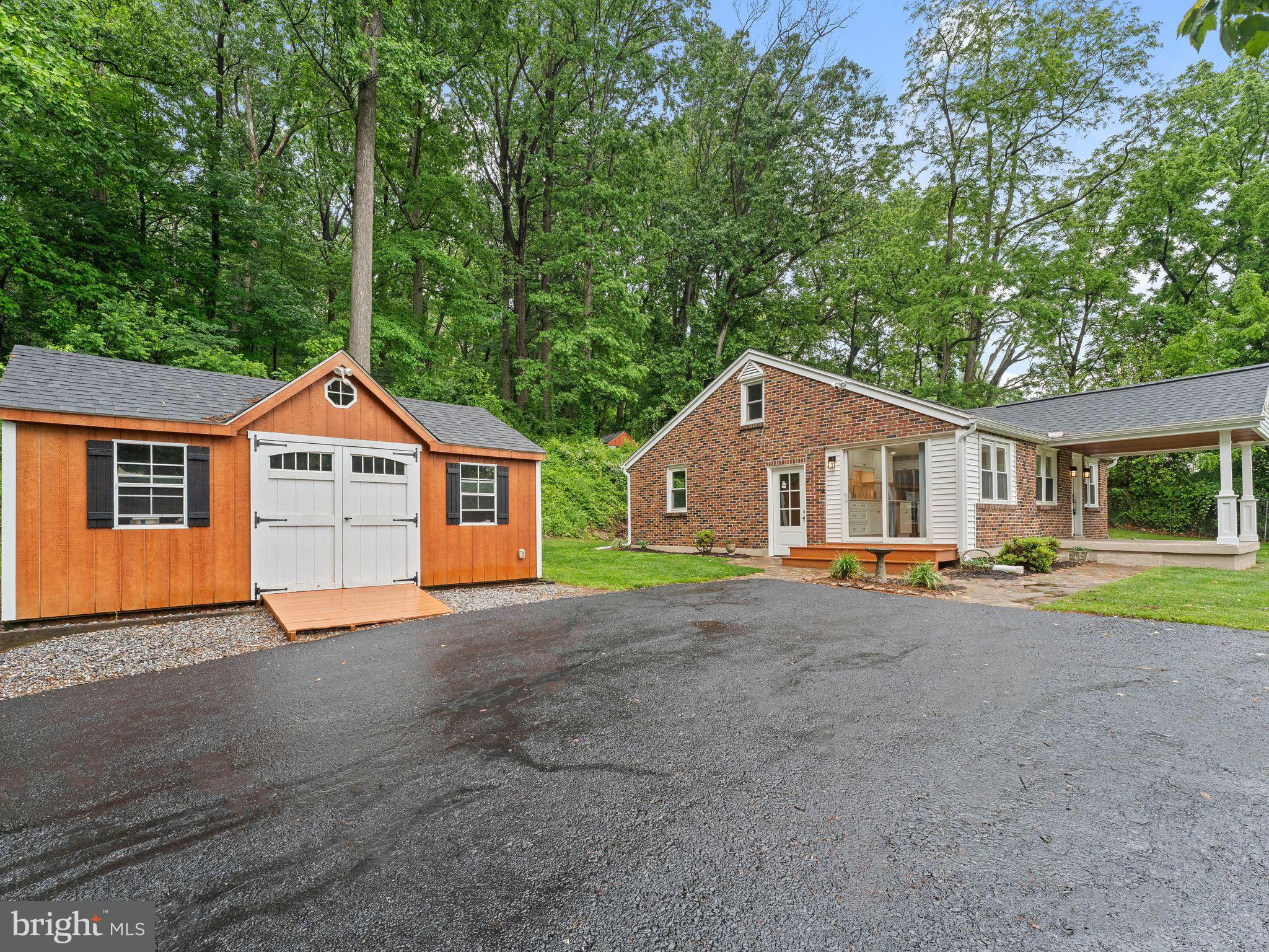3395 Upper Valley Road Parkesburg, PA 19365 - Photo 4 of 56