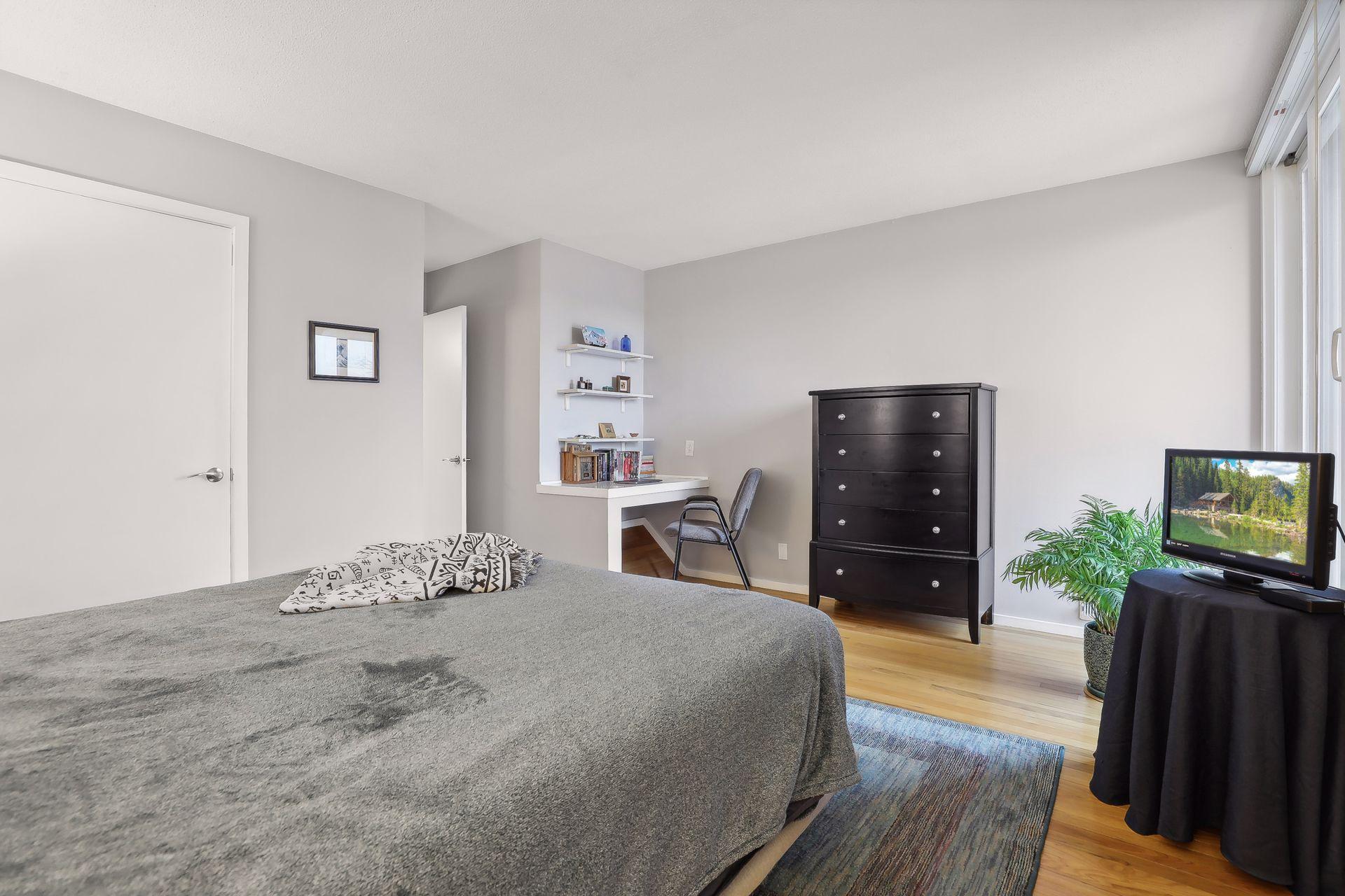 6445 Barrie Road Edina, MN 55435 - Photo 18 of 31