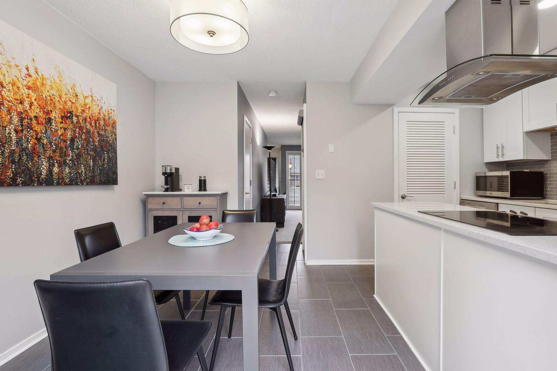 6445 Barrie Road Edina, MN 55435 - Photo 8 of 31