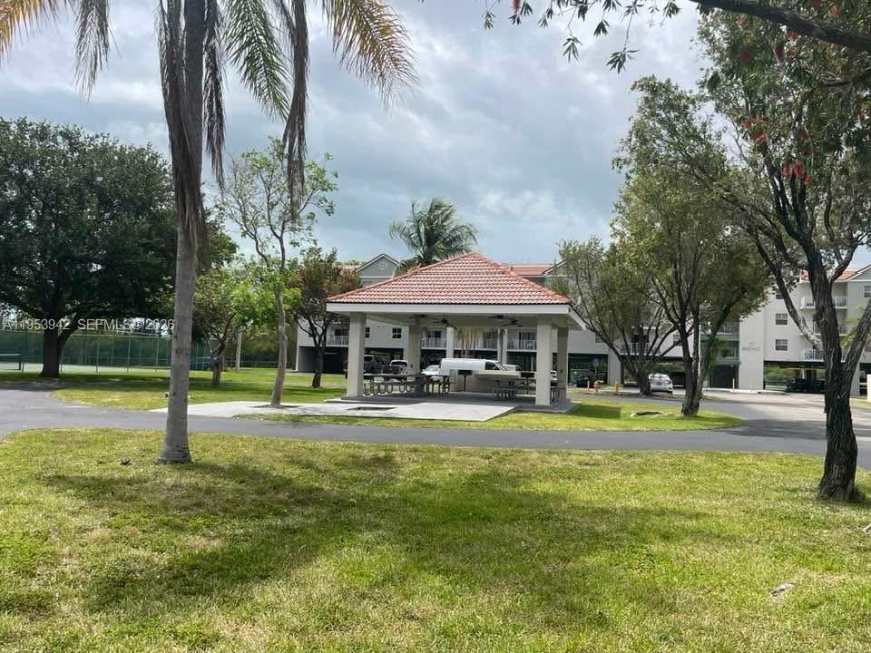 8260 Southwest 210th Street, Unit 320 Cutler Bay, FL 33189 - Photo 20 of 33