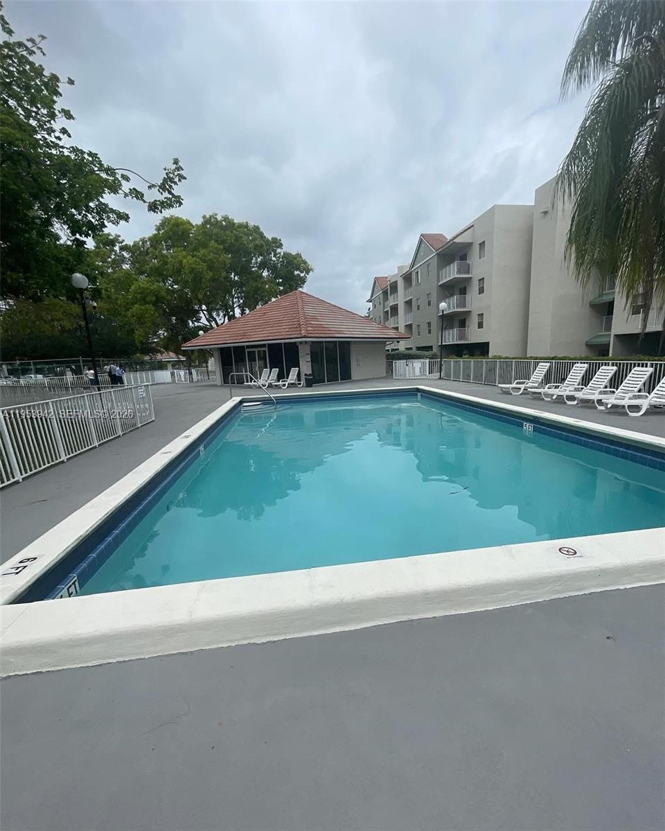 8260 Southwest 210th Street, Unit 320 Cutler Bay, FL 33189 - Photo 21 of 33