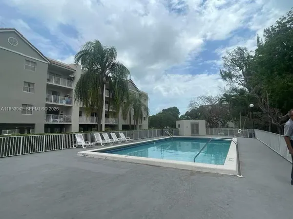$1,950 | 8260 Southwest 210th Street, Unit 320, Cutler Bay, FL 33189