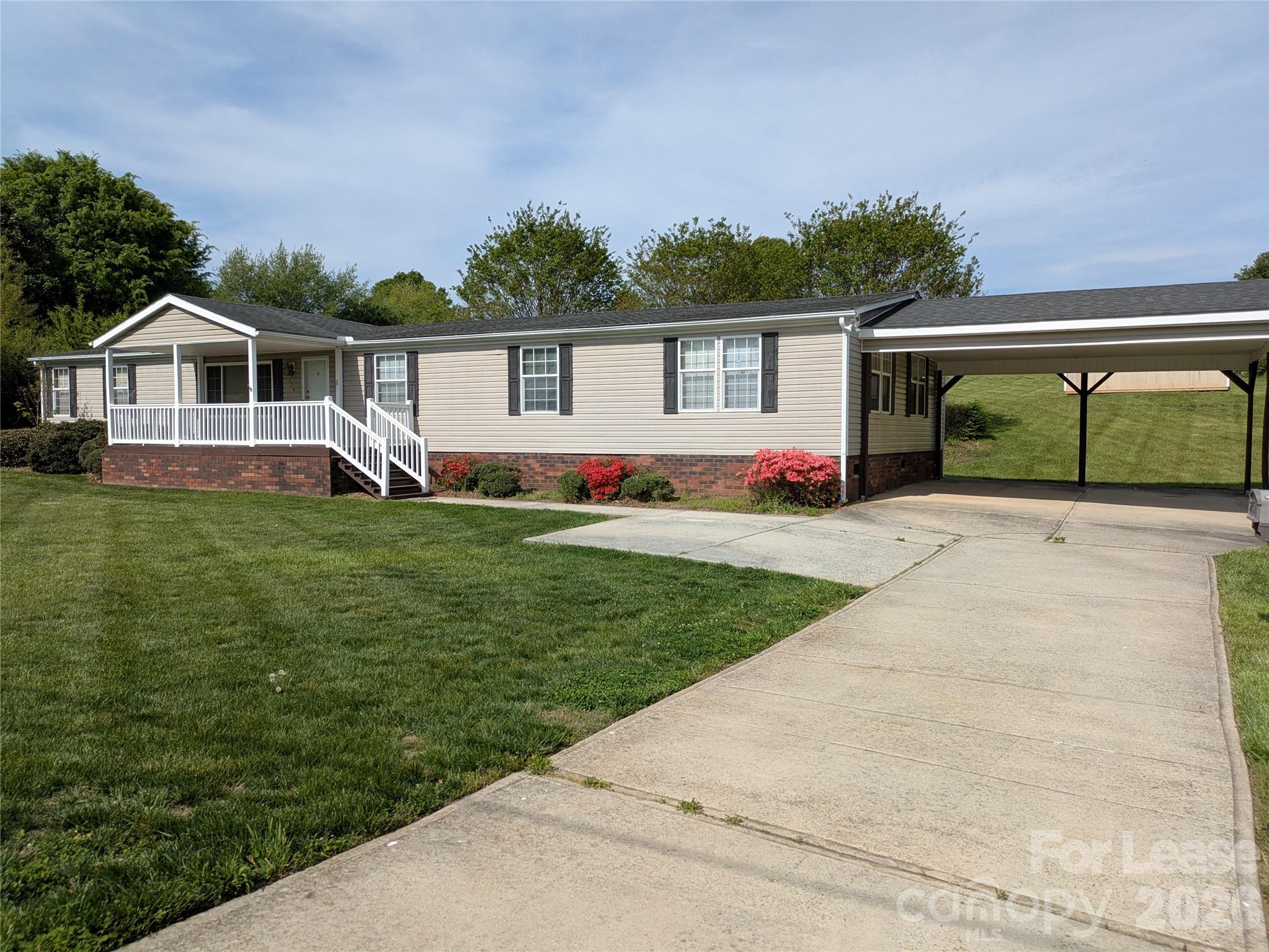 338 Weathers Creek Road Troutman, NC 28166 - Photo 2 of 41