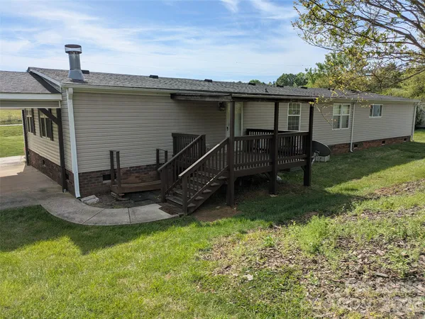 $1,800 | 338 Weathers Creek Road, Troutman, NC 28166