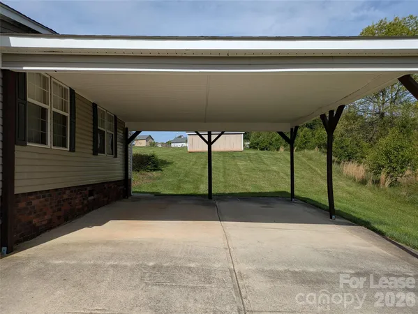 $1,800 | 338 Weathers Creek Road, Troutman, NC 28166