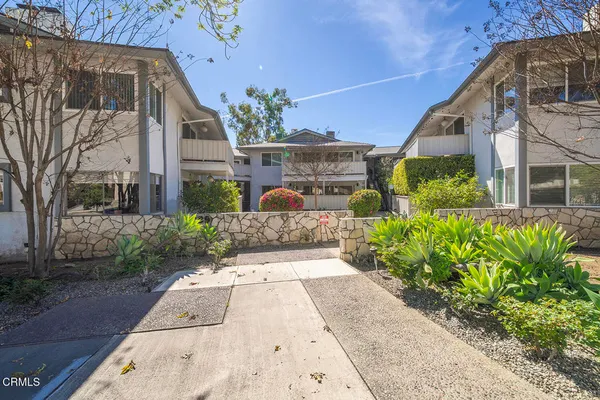$670,000 | 389 Cliff Drive, Unit 1, Pasadena, CA 91107