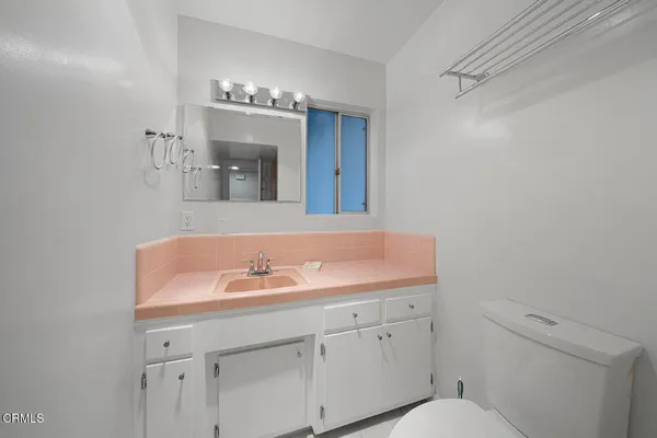 $670,000 | 389 Cliff Drive, Unit 1, Pasadena, CA 91107