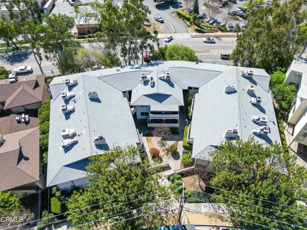 $670,000 | 389 Cliff Drive, Unit 1, Pasadena, CA 91107