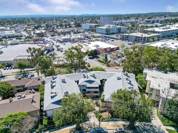 $670,000 | 389 Cliff Drive, Unit 1, Pasadena, CA 91107