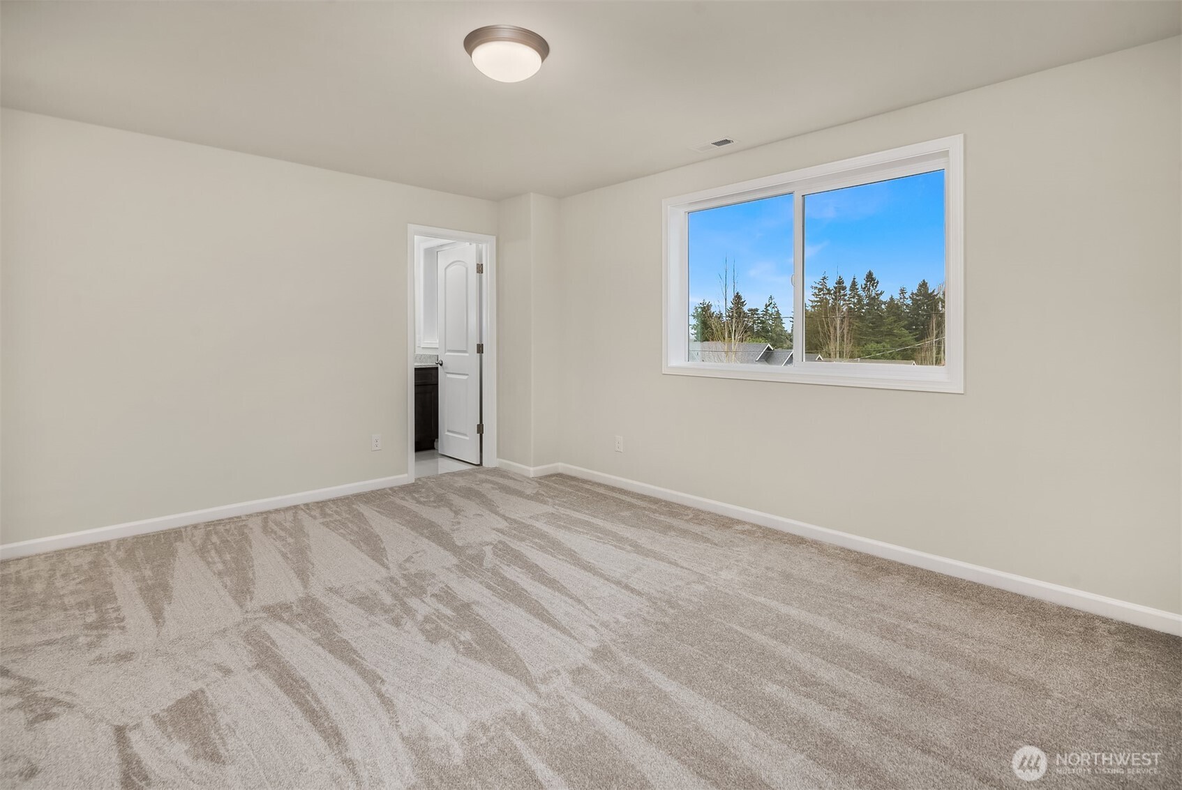 2112 Southwest 103rd Place Seattle, WA 98146 - Photo 18 of 34