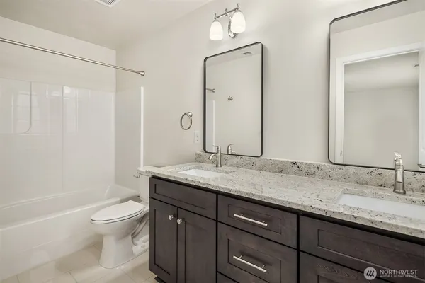 $869,000 | 2112 Southwest 103rd Place, Seattle, WA 98146
