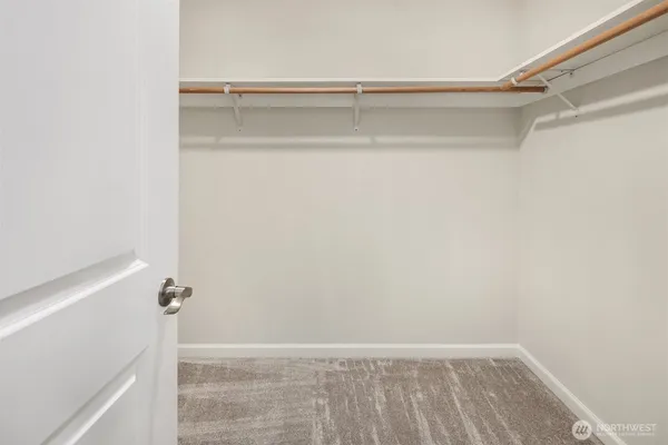 $869,000 | 2112 Southwest 103rd Place, Seattle, WA 98146
