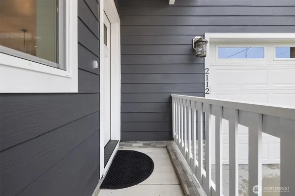 $869,000 | 2112 Southwest 103rd Place, Seattle, WA 98146