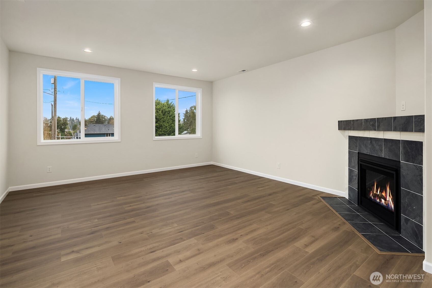 2112 Southwest 103rd Place Seattle, WA 98146 - Photo 4 of 34