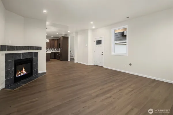 $869,000 | 2112 Southwest 103rd Place, Seattle, WA 98146