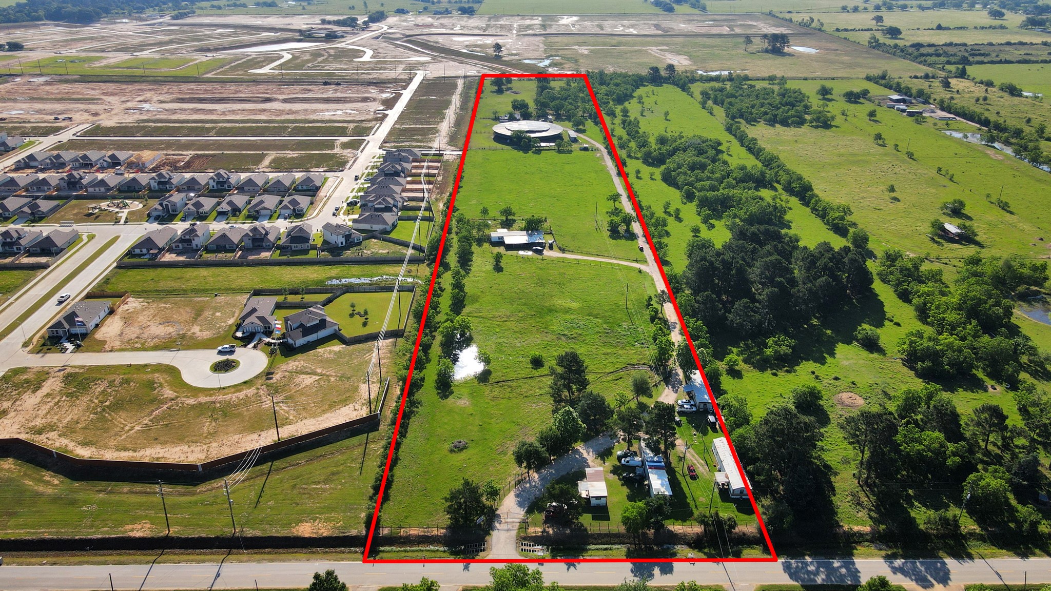 21512 Binford Road Waller, TX 77484 - Photo 31 of 50 an aerial view of a swimming pool