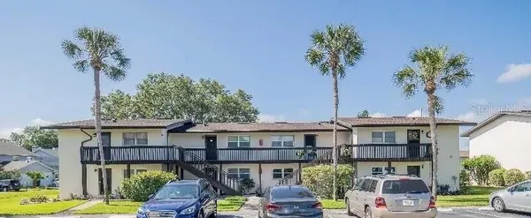 $1,300 | 900 Ave Z Southeast, Unit C6, Winter Haven, FL 33880