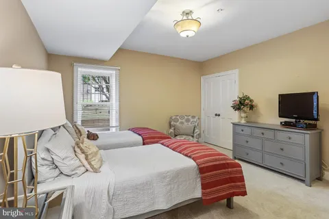 $2,475,000 | 11736 Gainsborough Road, Potomac, MD 20854