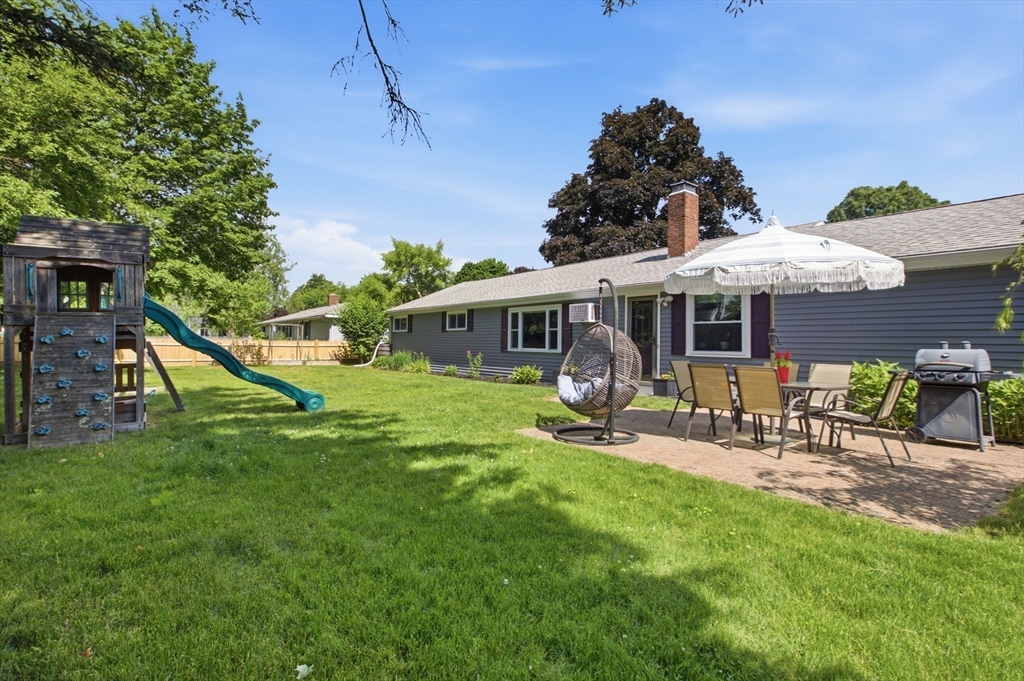 13 Louis Road Framingham, MA 01702 - Photo 26 of 31