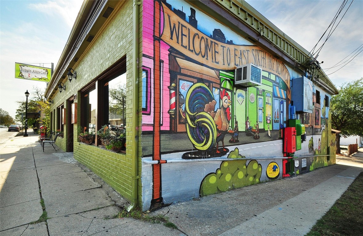 2235 East 6th Street, Unit 402 Austin, TX 78702 - Photo 23 of 30 a view of outdoor space with retail shop and outdoor seating