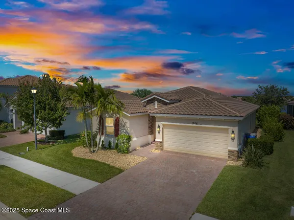 $2,500 | 1786 Berkshire Circle Southwest, Vero Beach, FL 32968