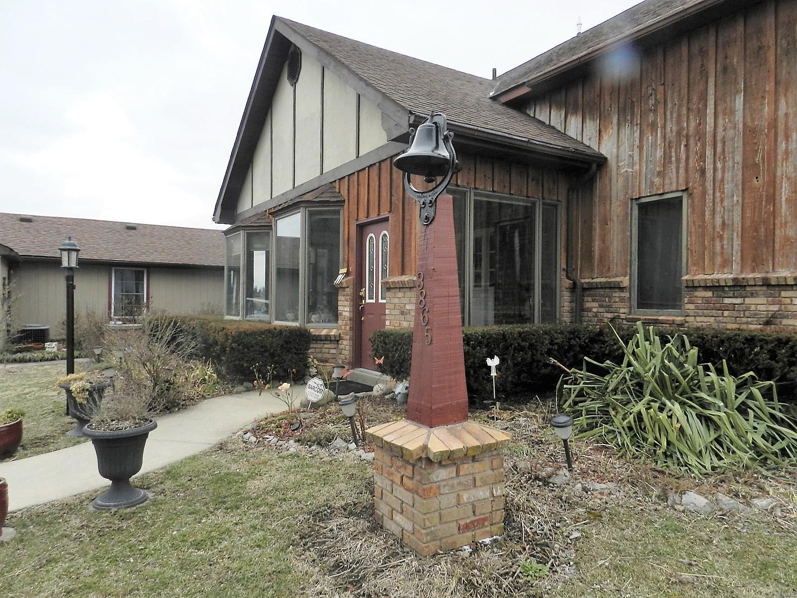 3865 Rentchler Station Road Belleville, IL 62221 - Photo 1 of 48