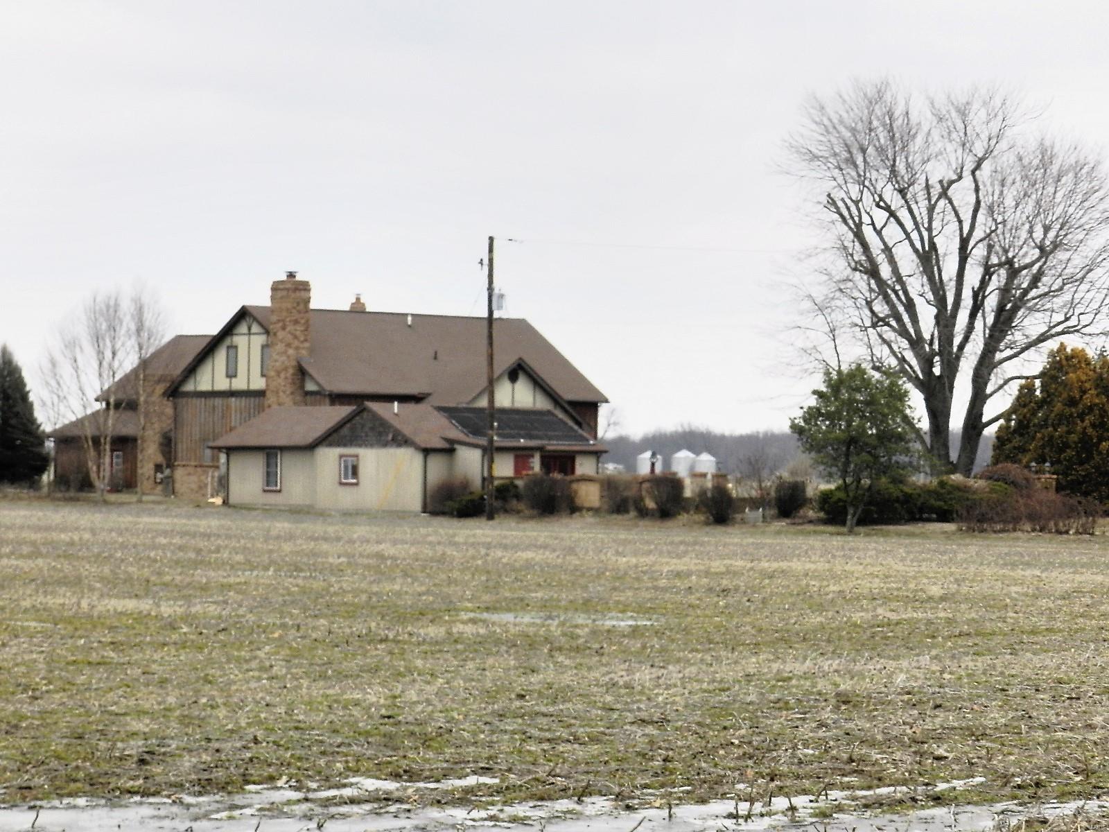 3865 Rentchler Station Road Belleville, IL 62221 - Photo 2 of 48