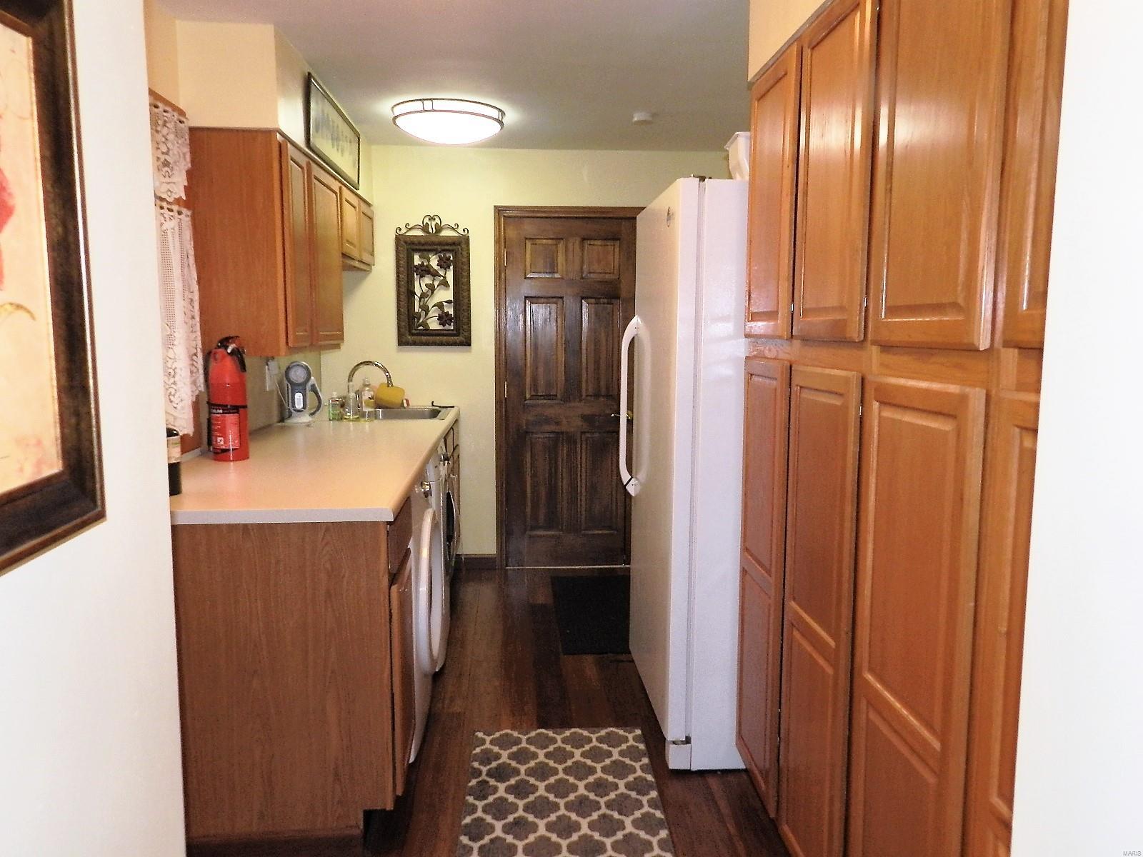 3865 Rentchler Station Road Belleville, IL 62221 - Photo 20 of 48