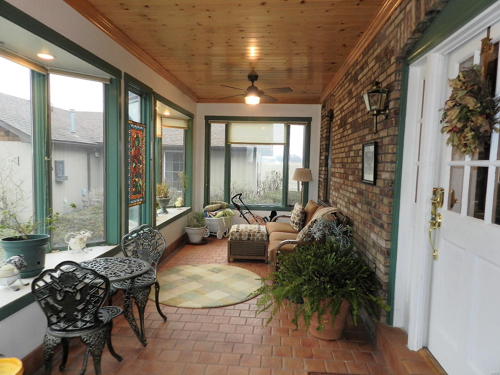 3865 Rentchler Station Road Belleville, IL 62221 - Photo 3 of 48