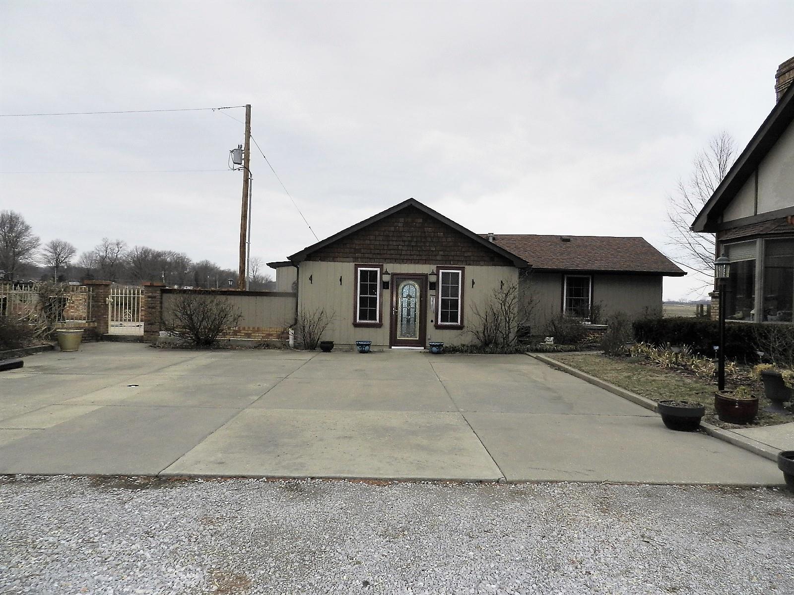 3865 Rentchler Station Road Belleville, IL 62221 - Photo 28 of 48