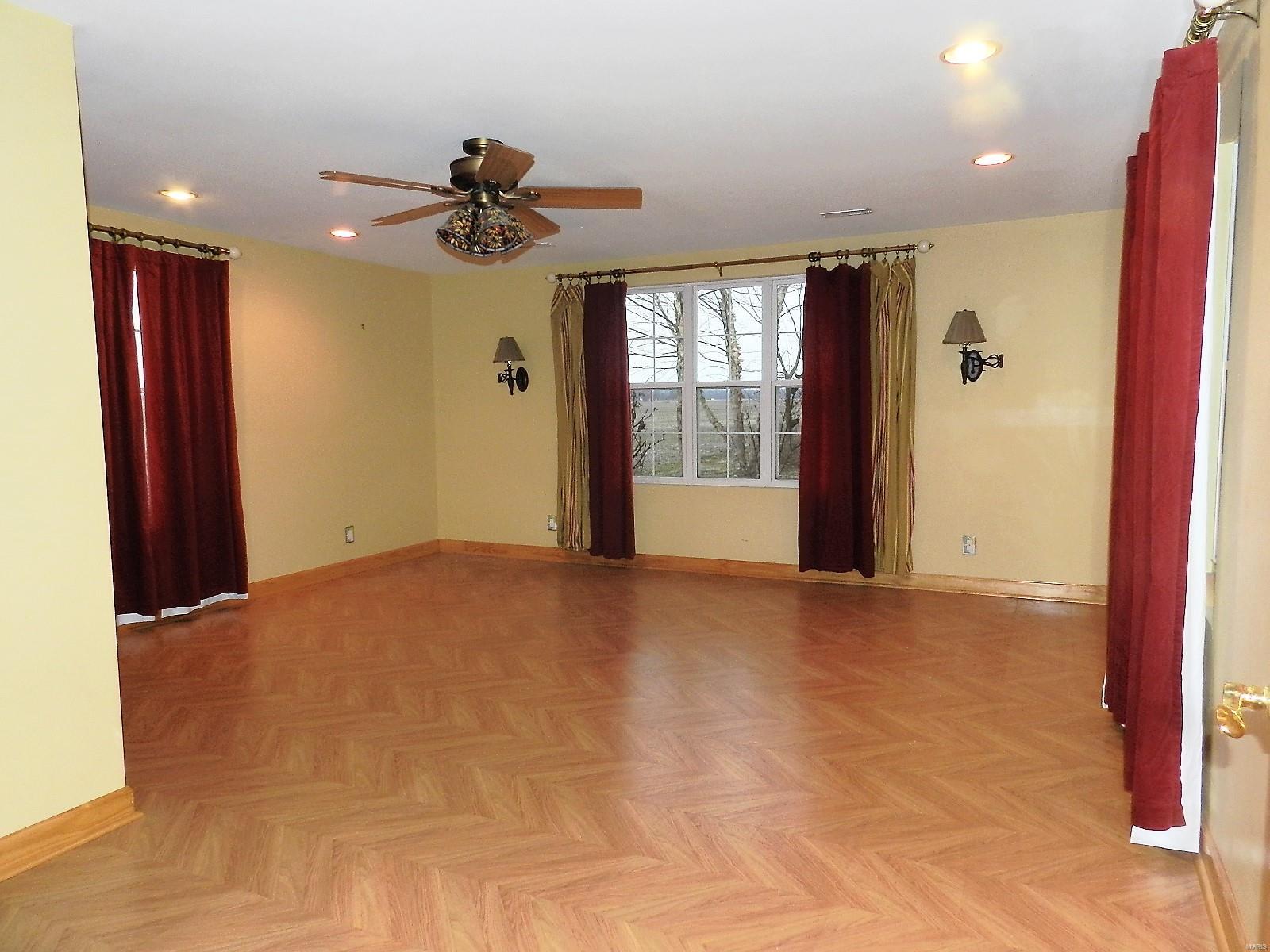 3865 Rentchler Station Road Belleville, IL 62221 - Photo 34 of 48