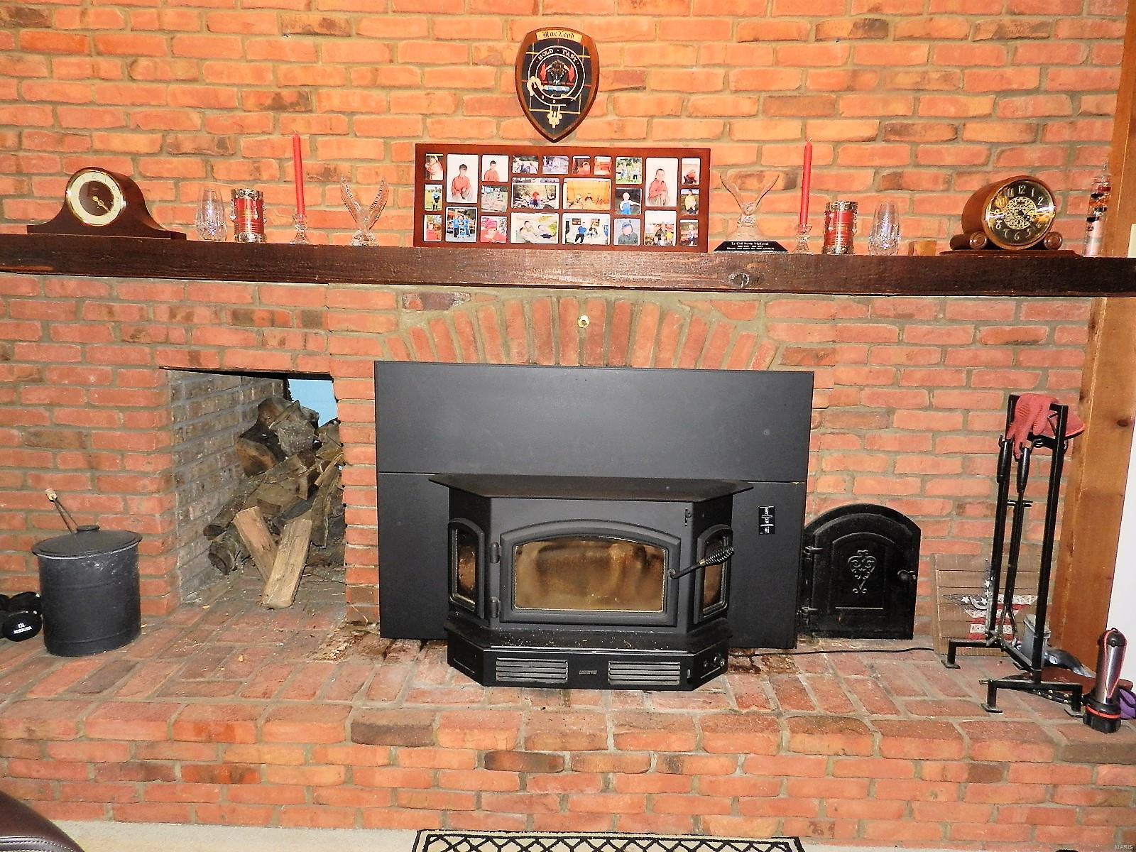 3865 Rentchler Station Road Belleville, IL 62221 - Photo 8 of 48